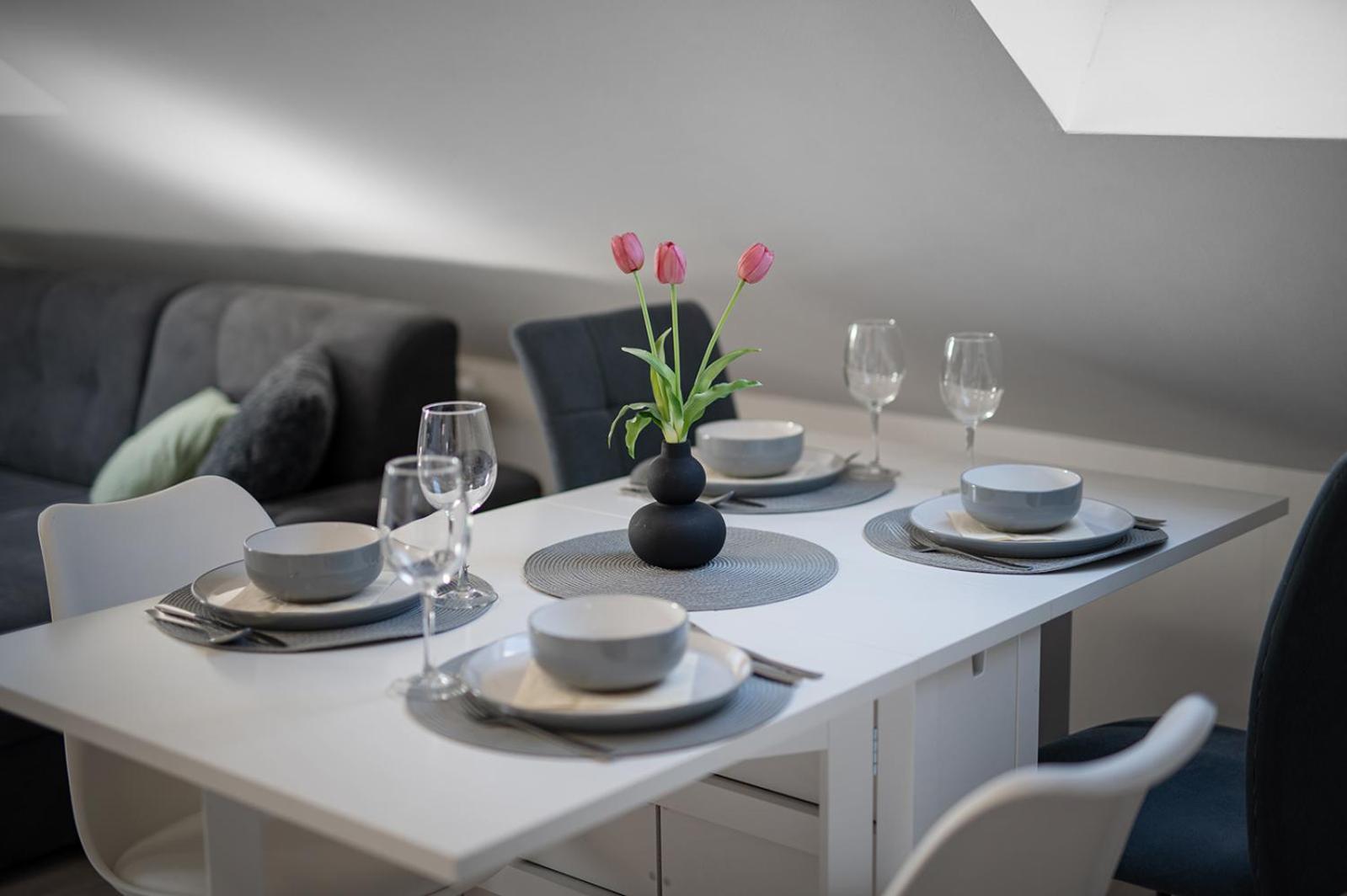 Agoston Apartman 1-2 - Lora,Marci ペーチ エクステリア 写真